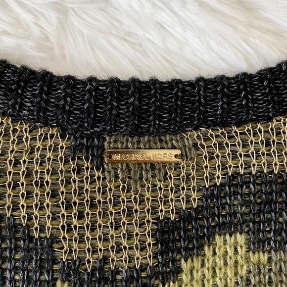 NWT Michael Kors Camouflage V Neck Sweater - Picture 4 of 5